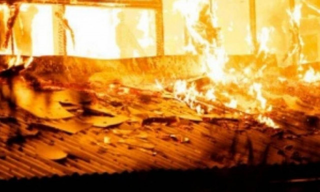 Τουλάχιστον 22 νεκροί από φωτιά σε πολυκατοικία