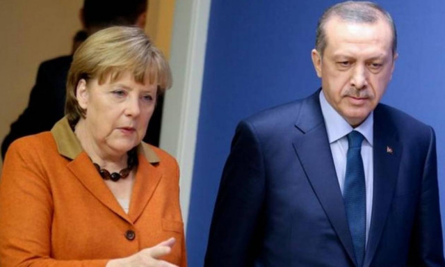 Έξαλλη η Μέρκελ με τον Ερντογάν για τη σύλληψη Γερμανού ακτιβιστή