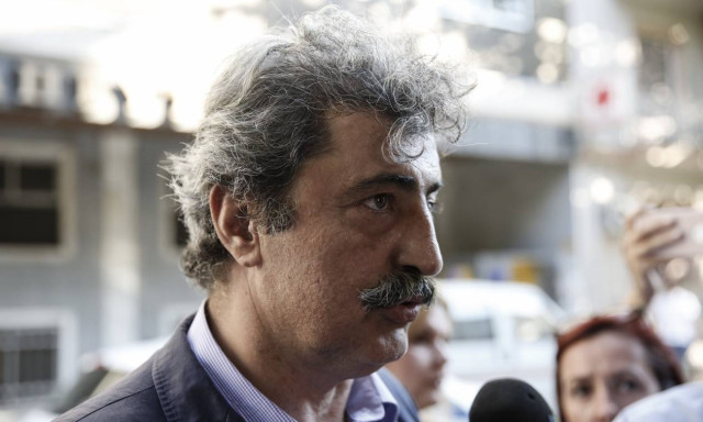 Πολάκης στο Facebook για Ηριάννα: Πήγα κι εγώ Βαρκελώνη, συλλάβετέ με!