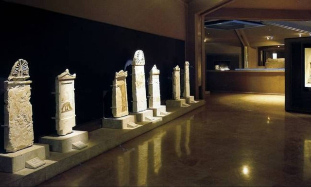 No damage to ancient artifacts from 'spray-attack' at Vergina Tombs