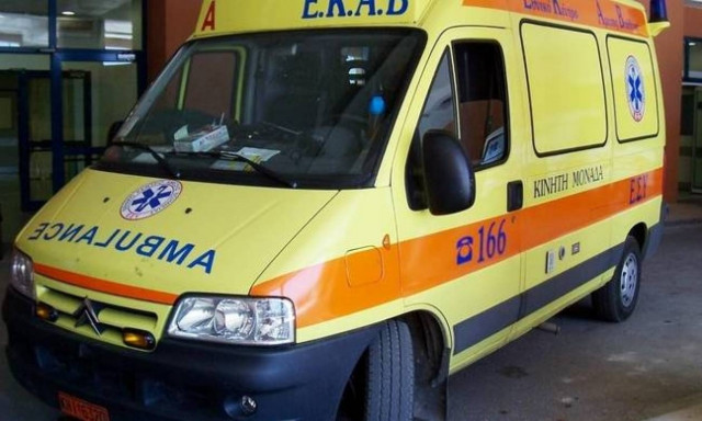 Σοβαρό τροχαίο στη Μύκονο: Σε κρίσιμη κατάσταση δύο τουρίστες