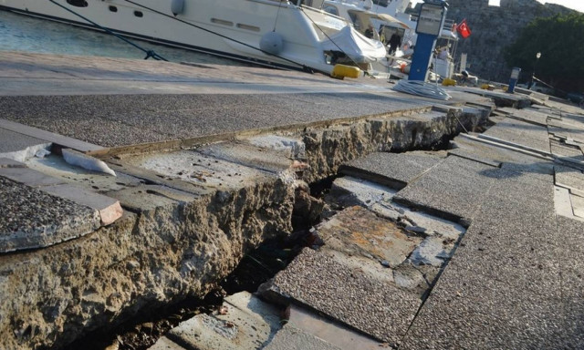 Σεισμός Κως: Οι Τούρκοι πηδούσαν από τα μπαλκόνια για να σωθούν – 100 ελαφρά τραυματίες