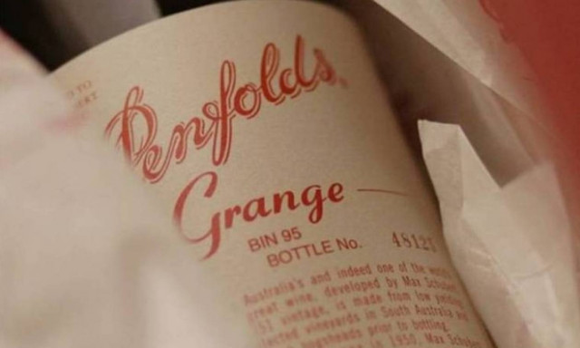 Ποσό-ρεκόρ: Μία φιάλη κρασιού πωλήθηκε στην Αυστραλία έναντι 35.158 ευρώ!