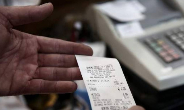 Σκηνές - σοκ: Άγριο ξύλο σε εφοριακούς από ιδιοκτήτη νυχτερινών κέντρων στην Πάτμο