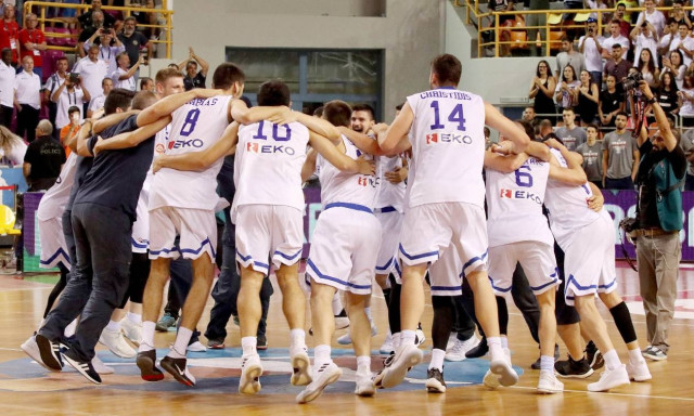 Όμιλος ΕΛΠΕ και ΕΚΟ συγχαίρουν τα «χρυσά» παιδιά της Εθνικής Νέων Ανδρών