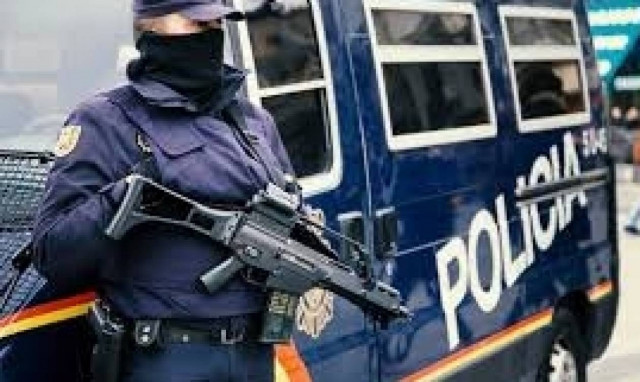 Ισπανία: Φώναξε «Αλλάχ Άκμπαρ» και μαχαίρωσε αστυνομικό