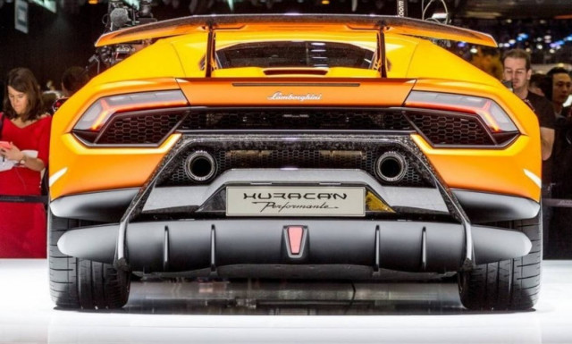 Oι εξατμίσεις που είναι έργα τέχνης