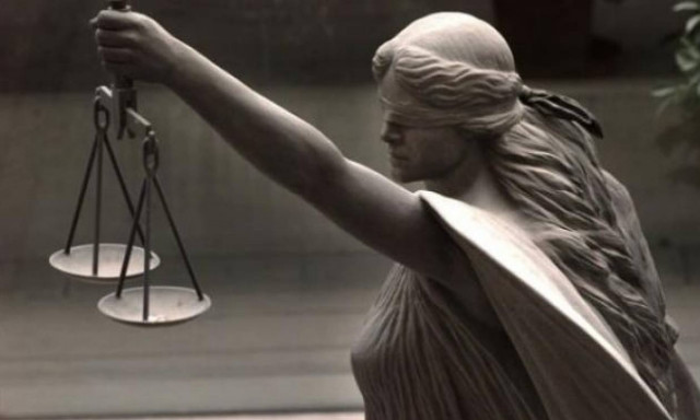 Γερμανία: Η Δικαιοσύνη δεν είναι τυφλή αλλά δειλή