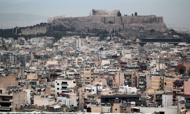 Μεταβιβάσεις ακινήτων: Η γραφειοκρατία «βασιλεύει» - 23 δικαιολογητικά για ένα συμβόλαιο