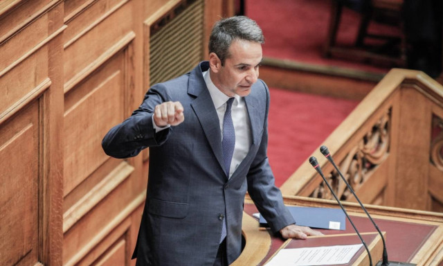 Απίστευτο «τρολάρισμα» Μητσοτάκη σε Τσίπρα στη Βουλή (pic)