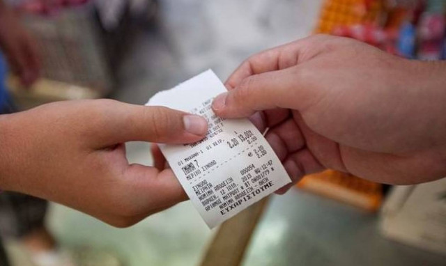 Σας αφορά: Αυτά είναι τα δικαιώματά σας σε εστιατόρια και καφέ-μπαρ