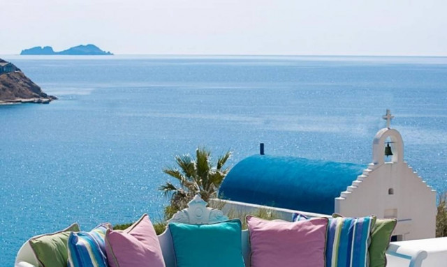 Έρευνα – σοκ: Ένας στους δύο Έλληνες δεν θα πάει διακοπές ούτε για μία εβδομάδα