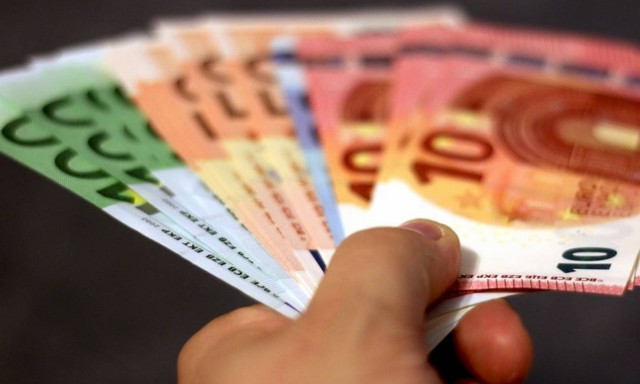 Εξωδικαστικός συμβιβασμός: Πώς θα ρυθμίσεις τα χρέη σου προς εφορία, τράπεζες και ταμεία