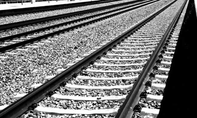 Εκτροχιασμός τρένου έξω από τη Λάρισα