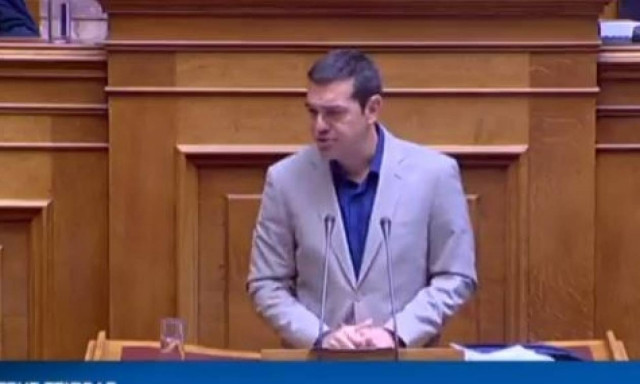 Απίστευτη ατάκα Τσίπρα σε Μητσοτάκη: Χαίρομαι που σας κόβω από τα μπάνια σας (vid)