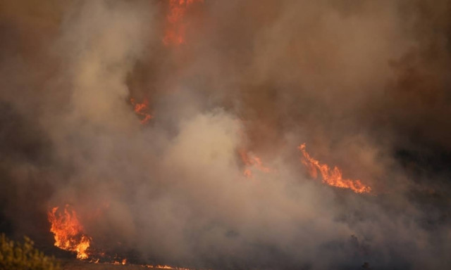 Μεγάλη φωτιά στα Κύθηρα
