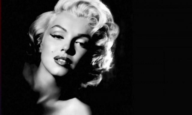 Σαν σήμερα το 1962 πεθαίνει το απόλυτο σύμβολο του σεξ, Μέριλιν Μονρόε