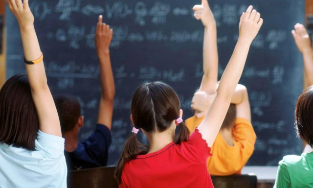 Σχολεία: Πότε θα χτυπήσει ξανά το κουδούνι για τους μαθητές