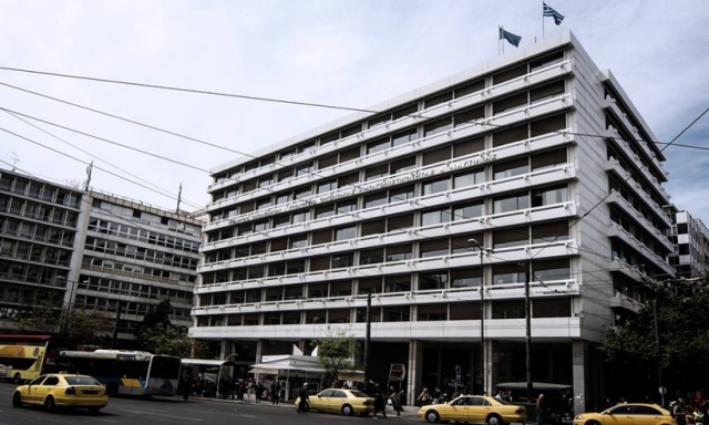 ΥΠΟΙΚ: Διευκρινίσεις για την χαλάρωση των capital controls