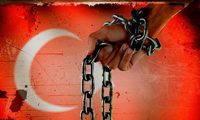 Προσφυγή στο Ευρωπαϊκό Δικαστήριο για την απελευθέρωση δημοσιογράφου που κρατά όμηρο ο Ερντογάν