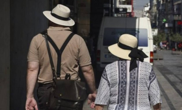 Καύσωνας: Ανοικτές από Δευτέρα κλιματιζόμενες αίθουσες στον δήμο Αθηναίων