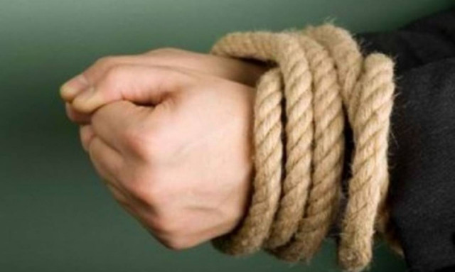 Απίστευτο περιστατικό: 18χρονος σκηνοθέτησε την απαγωγή του για να δει αν τον αγαπά ο πατέρας του!