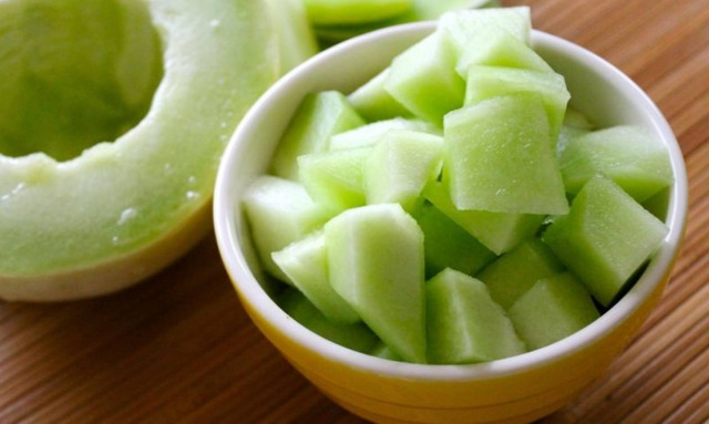 Πεπόνι - γίγας 8 κιλών στα Χανιά! (pic)