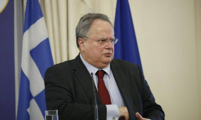 «Πόλεμος» Κοτζιά – Financial Times με αφορμή δημοσίευμα