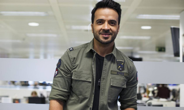 Στην Κύπρο ο τραγουδιστής του «Despacito» (pics)