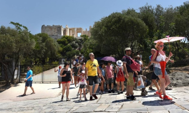 Visitors, revenues in museums and archaeological sites up in the January-April 2017