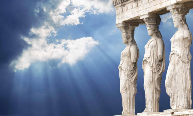 Δημογραφική βόμβα: Μελέτη προβλέπει ραγδαία μείωση του ελληνικού πληθυσμού έως το 2050