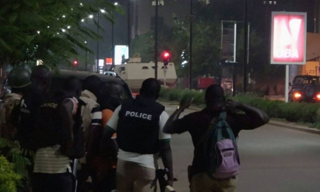 Μακελειό στη Μπουρκίνα Φάσο: 17 νεκροί σε επίθεση σε τουρκικό εστιατόριο