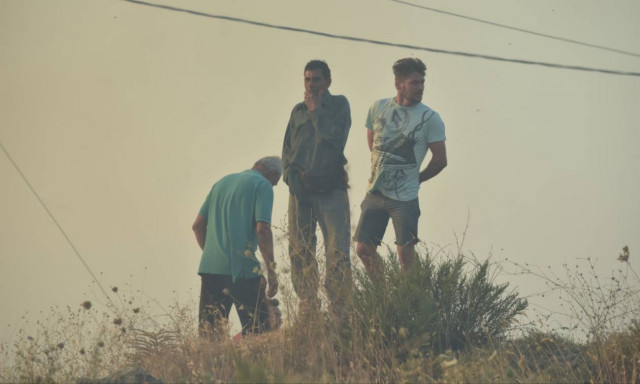 Φωτιά Κάλαμος: Ασφαλής ο άνθρωπος που αγνοούνταν στον Βαρνάβα