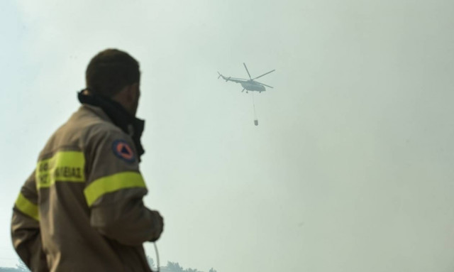 Φωτιά Τώρα: Πυροσβεστική δύναμη στέλνει η Κύπρος στην Ελλάδα