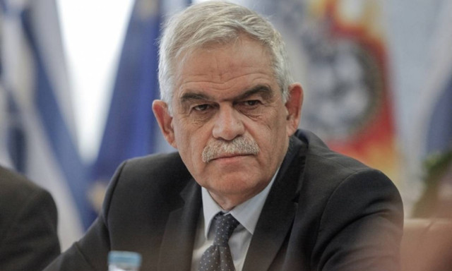 Σύσκεψη στην Αεροπορική Βάση Πυρόσβεσης στην Ελευσίνα είχαν Τόσκας-Τζανακόπουλος