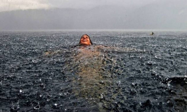 Καιρός - Καλλιάνος: Έρχονται βροχές και καταιγίδες τη Δευτέρα (pics)