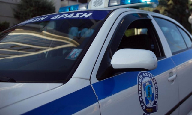 Συναγερμός για δύο ένοπλους στην Κυψέλη