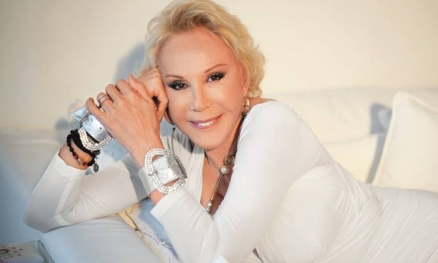 Ζωή Λάσκαρη: Το συγκινητικό «αντίο» του Απόστολου Γκλέτσου στη σπουδαία ηθοποιό