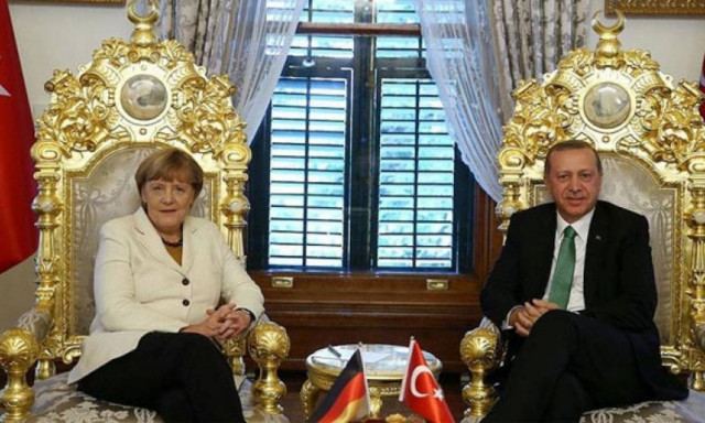 «Πόλεμος» Γερμανίας – Τουρκίας για τις γερμανικές εκλογές