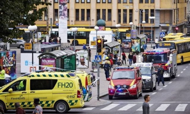 Φινλανδία: Η αστυνομία ζήτησε την προφυλάκιση και των πέντε υπόπτων για την επίθεση με μαχαίρι