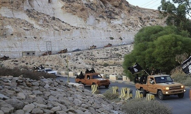 Φρικαλεότητα των τζιχαντιστών στη Λιβύη: Αποκεφάλισαν τουλάχιστον 11 ανθρώπους