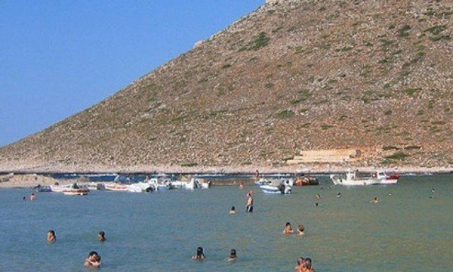 Τρόμος στα Χανιά: Τα απίστευτο περιστατικό που τους ανάγκασε όλους να βγουν από τη θάλασσα