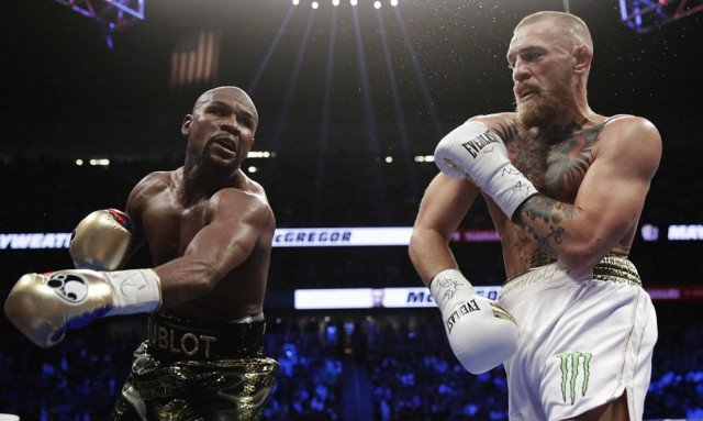 Mayweather εναντίον McGregor: Τα χτυπήματα του Αμερικανού που διέλυσαν τον προκλητικό Ιρλανδό (vid)