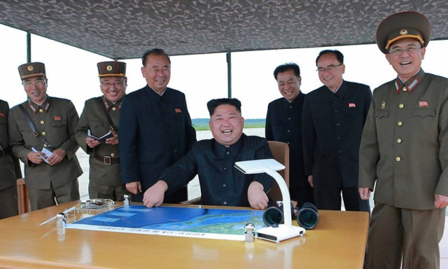 Πάει σε πόλεμο με τις ΗΠΑ ο Κιμ Γιονγκ Ουν; Η χθεσινή δοκιμή πρελούδιο για την επίθεση στη Γκουάμ