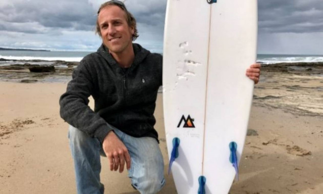 Αυστραλία: Του επιτέθηκε καρχαρίας και τη γλίτωσε επειδή... του έριξε μπουνιά! (pics)