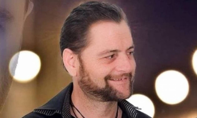 Σοκ! Στο νοσοκομείο ο Λευτέρης Βαζαίος - Τι συμβαίνει με την υγεία του;