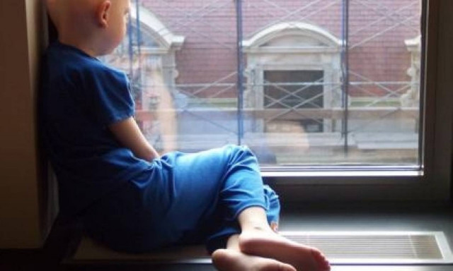 Η 6χρονη Ελένη η λευχαιμία και η μάχη με τον θάνατο