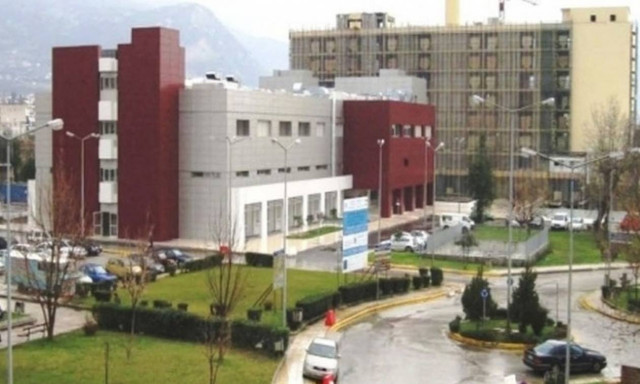 Πανικός στην Πάτρα: Ασθενής επιτέθηκε με γροθιές σε γιατρό μέσα στο νοσοκομείο