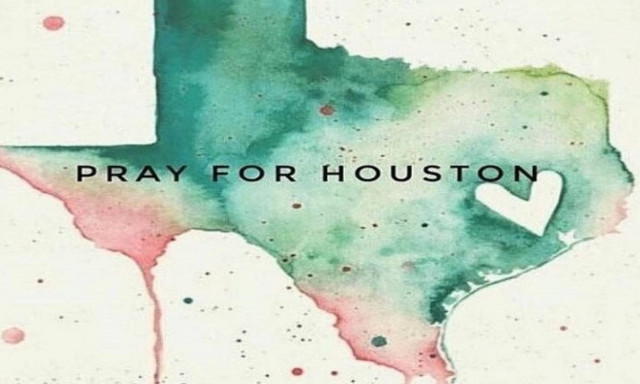 Κωνσταντινίδου: «Προσεύχομαι για τους πληγέντες του Χάρβεϊ (fotos)»