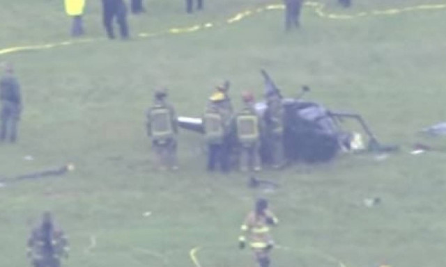 Κατέπεσε ελικόπτερο της αστυνομίας - Ζωντανοί οι δύο αστυνομικοί (vid)